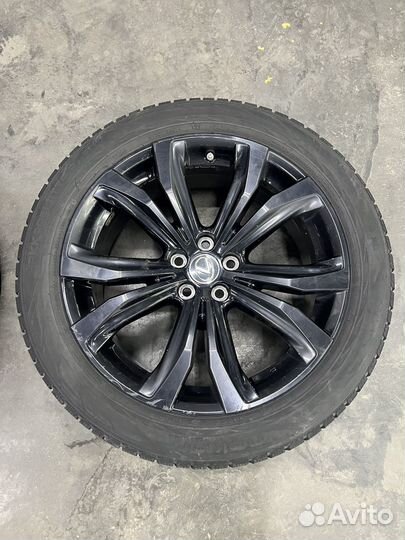 Колеса в сборе r20 зимние от Lexus RX