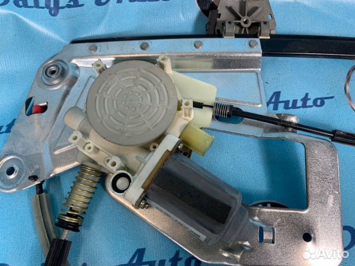 Стеклоподъемник передний правый Bmw 530 E39 M54B30