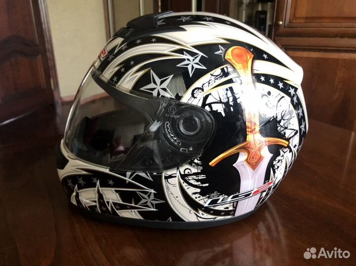 Детский шлем для картинга