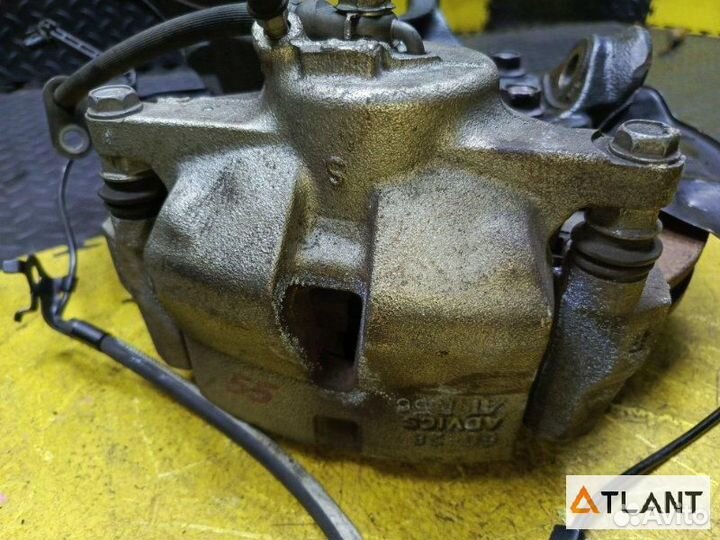 Ступица передняя правая toyota RAV4