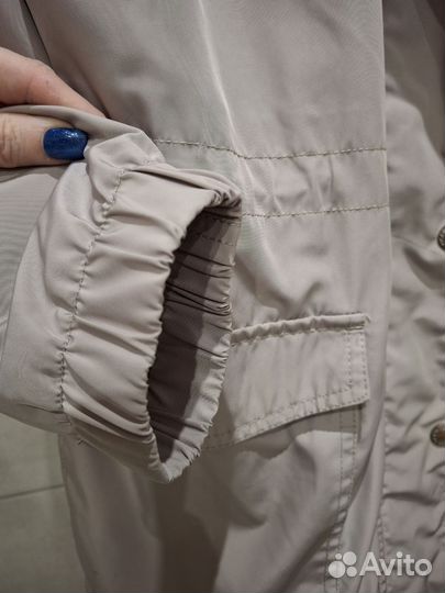 Куртка (ветровка) женская р.48