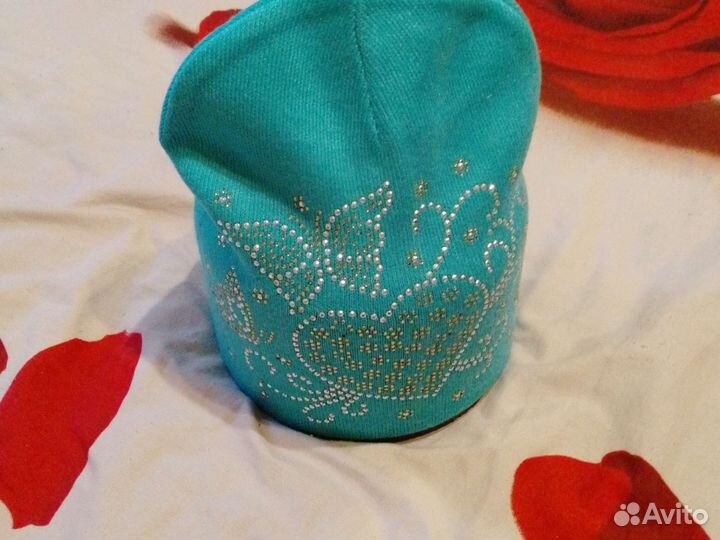 Шапка для девочки новая
