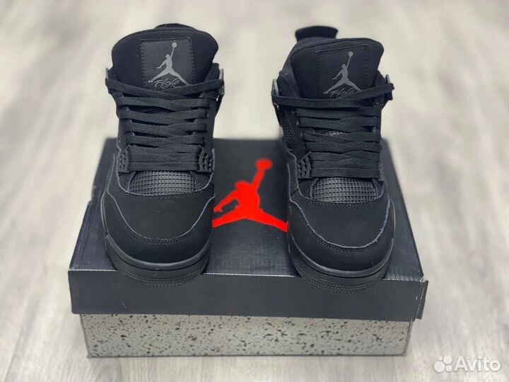 Кроссовки Nike Air Jordan 4