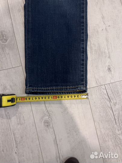 Джинсы levi's 33 32