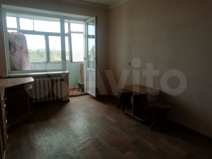 3-к. квартира, 60 м², 5/5 эт.