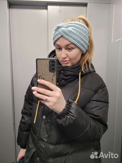 Повязка на голову вязаная