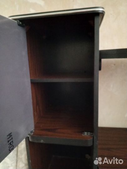 Тумба под телевизор