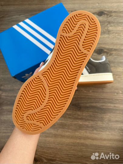 Кроссовки Adidas Campus 00s