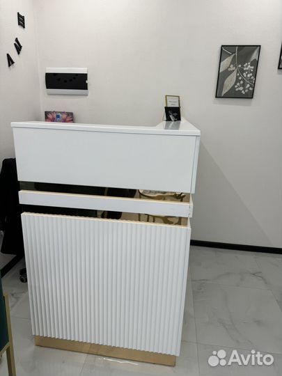 Ресепшен -стойка