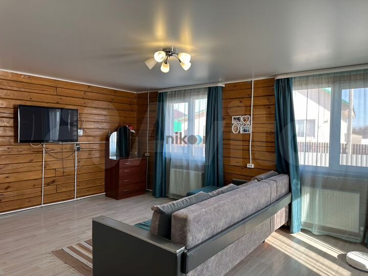 Дом 100 м² на участке 4,5 сот.