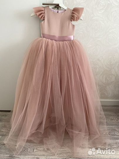 Платье пышное на выпускной