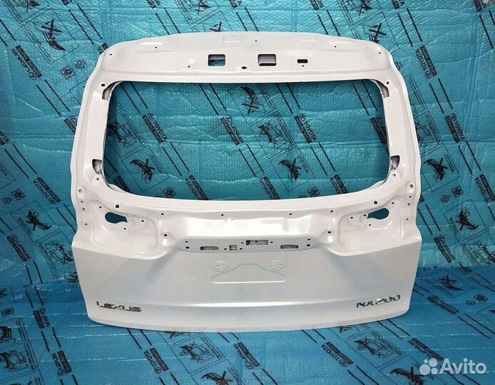 Багажник Лексус NX 200 белый перламутр 2014-2021