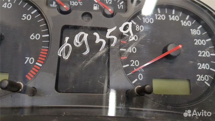 Щиток приборов Volkswagen Bora, 1999