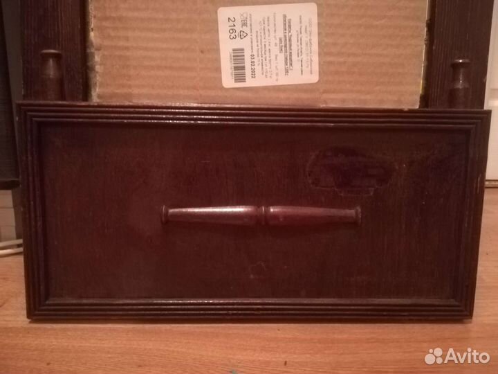 Зеркало старинное в деревянной резной раме