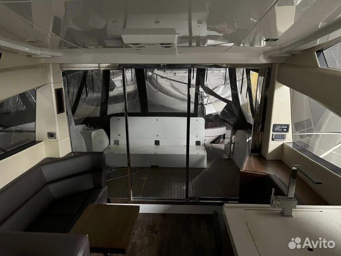 Моторная яхта Galeon 390 HTC (015)