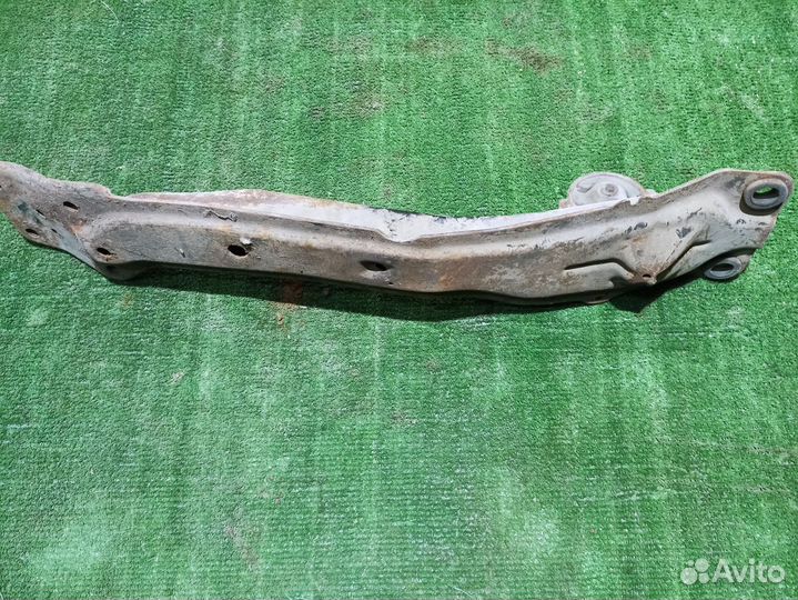 Балка передняя продольная Nissan X-Trail I (2000—2