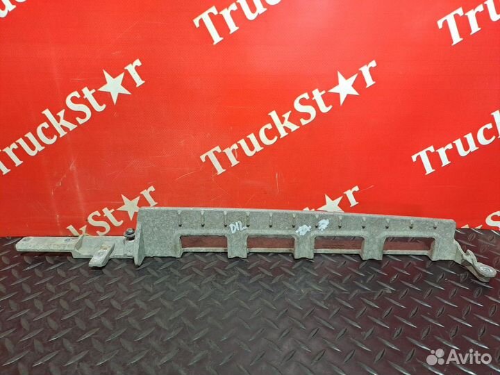 Подножка правая Daf XF106