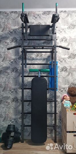 Шведская стенка с турником и брусьями