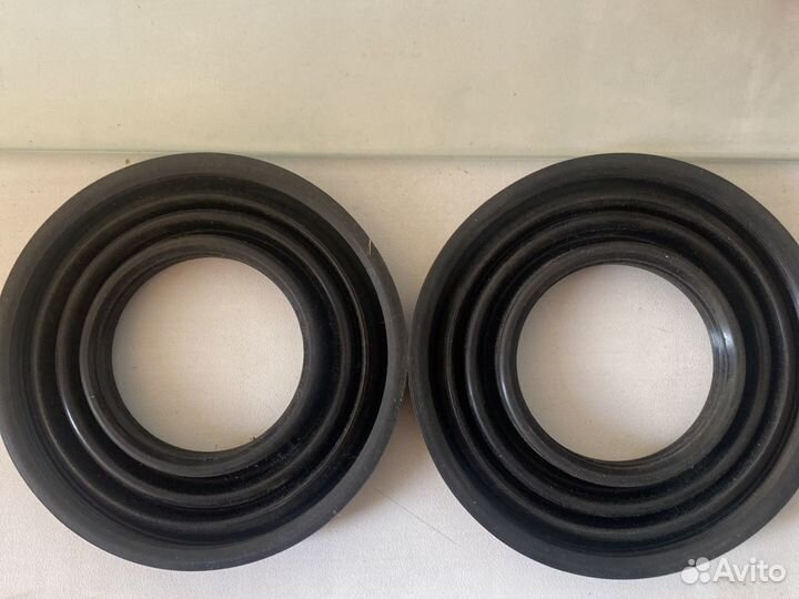 Резиновые заглушки фар camry 40-45