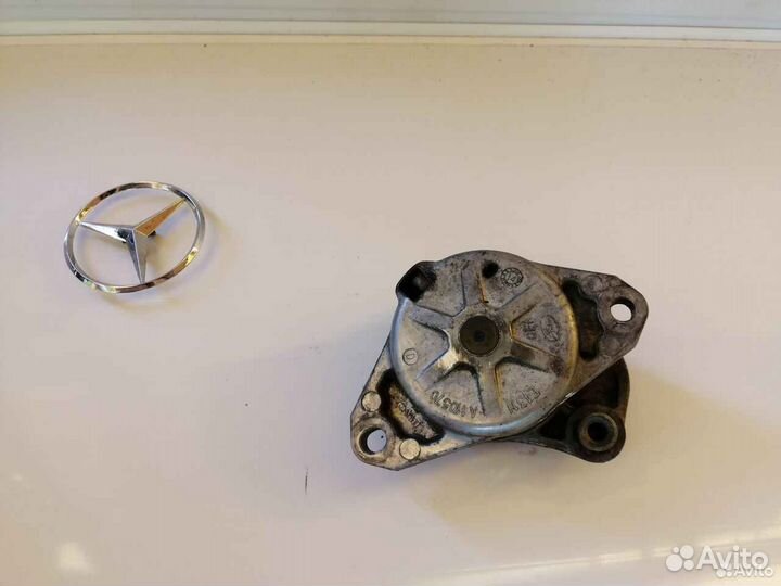 Натяжитель приводного ремня без ролика Mercedes