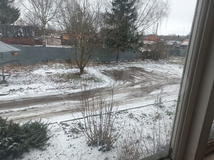 Комната 17 м² в 2-к., 1/3 эт.