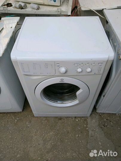 Стиральная машинка автомат