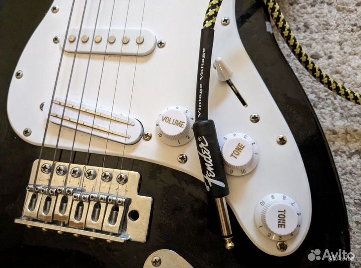 Электрогитара с комбиком (весь комплект)