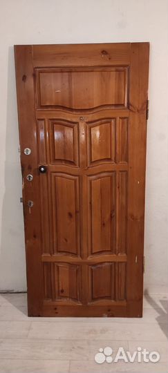Дверь входная деревянная бу