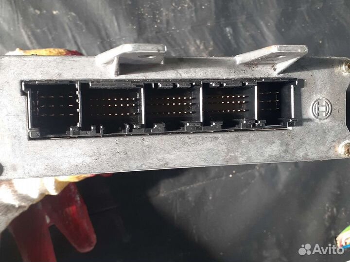 Эбу двигателя Audi A4 B5 1.6I