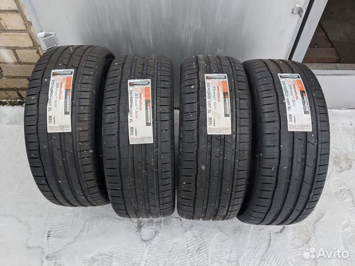 Hankook Ventus S1 Evo 3 K127B 245/35 R21 96Y
