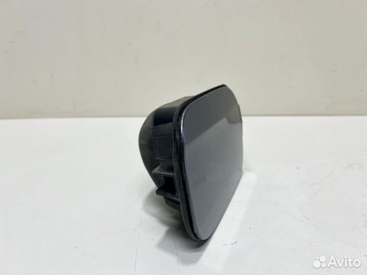 Лючок топливного бака задний Volkswagen Jetta 5