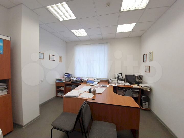 Офис, 521 м²
