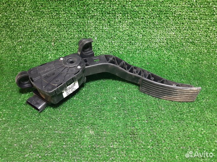 Педаль газа Kia Rio