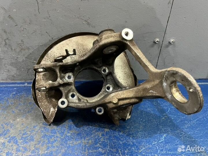 Цапфа задняя правая Audi A6 C7