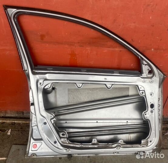 Дверь передняя левая Vw Passat B5+ AWT 2002