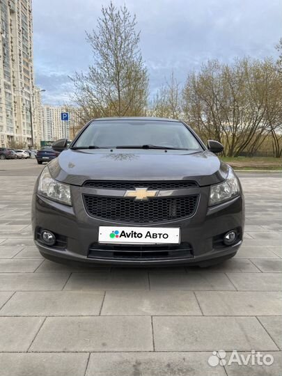 Chevrolet Cruze 1.6 AT, 2011, 148 000 км