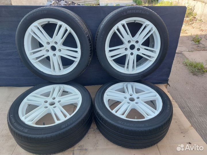R20 Michelin Latitude Sport 3 275/45, PCD 5x130 DIA 71.6