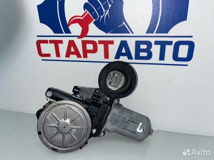 Моторчик стеклоподъемника левый Toyota Corolla