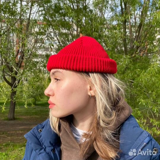 Шапка красная бини унисекс