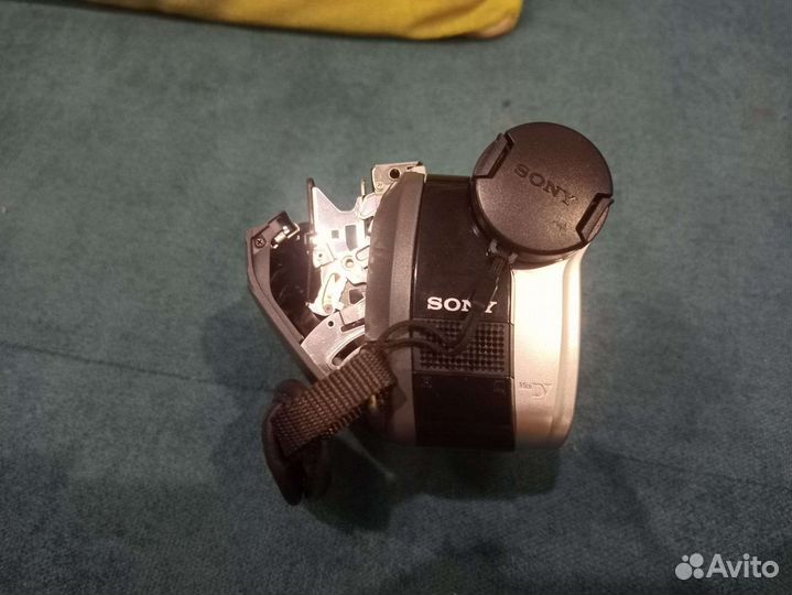 Камера Sony handycam DCR-HC23E