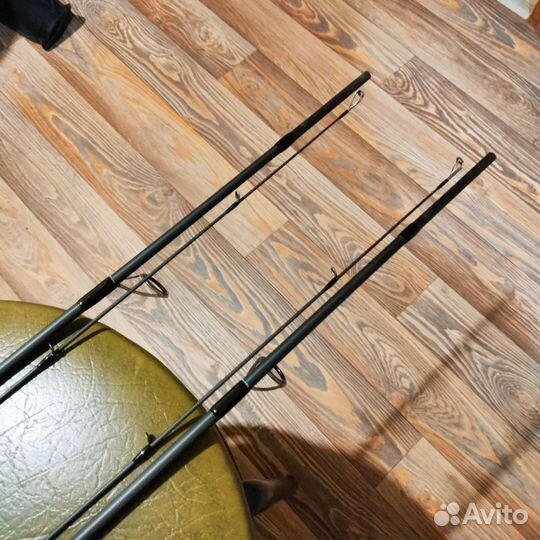 Спиннинги Вlack Hole Sterh