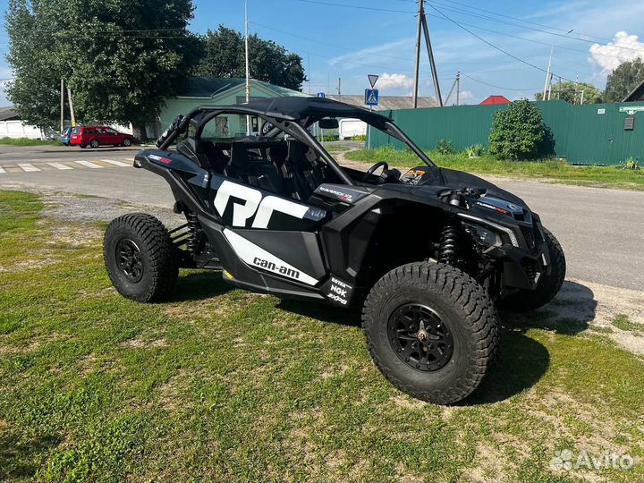 BRP Can-Am Maverick X3 X RS Turbo R