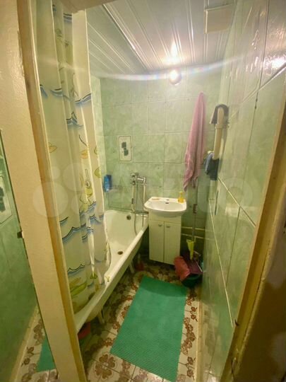 Комната 18 м² в 2-к., 1/12 эт.