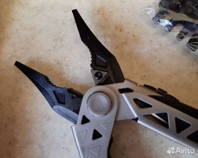 Мультитул gerber centr-drive