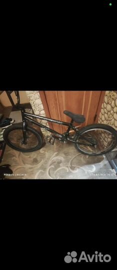 Трюковой велосипед BMX