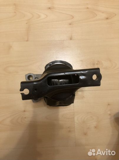 Опора двигателя honda civic 4d