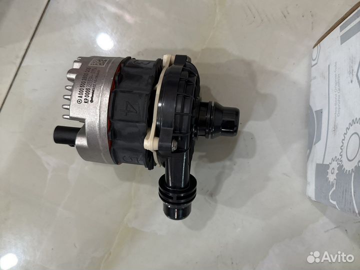 Насос системы охлаждения