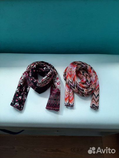 Женский шарф узкий