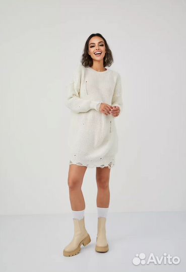 Новый белый свитер