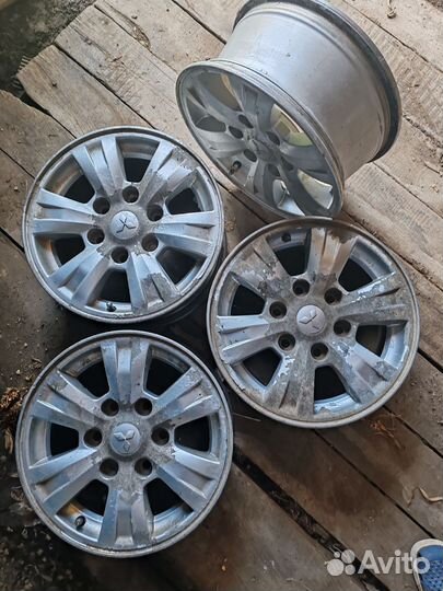 Колесные диски R16 на митсубиси л 200